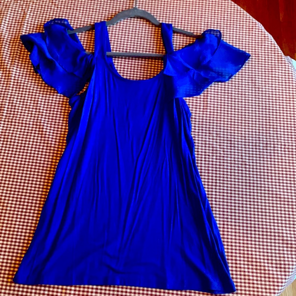 Size M INC brand off shoulder shirt